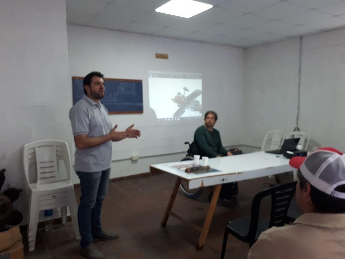 ICAROS - Capacitaciones In Company