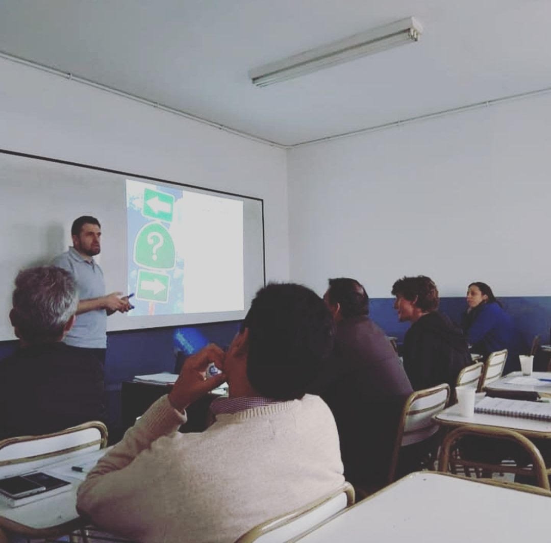 ICAROS - Capacitaciones In Company