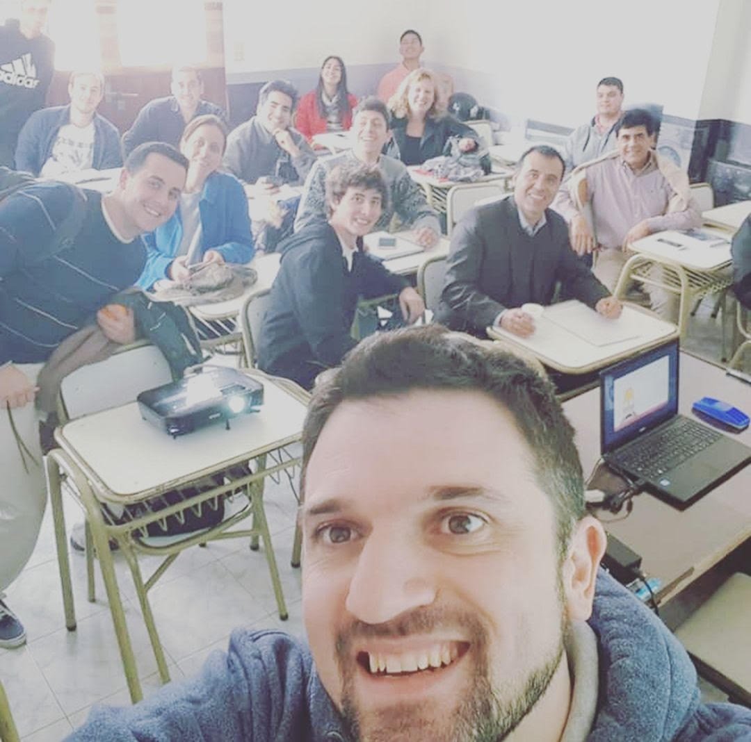 ICAROS - Capacitaciones In Company